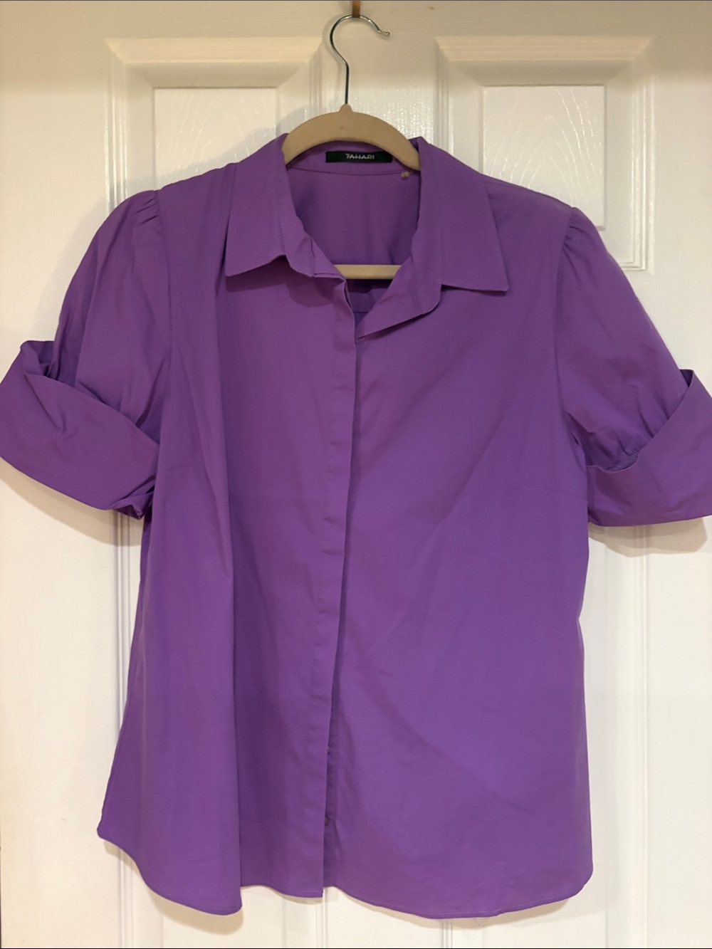 Tahari vintage Purple Short Sleeve Button-Front Blouse